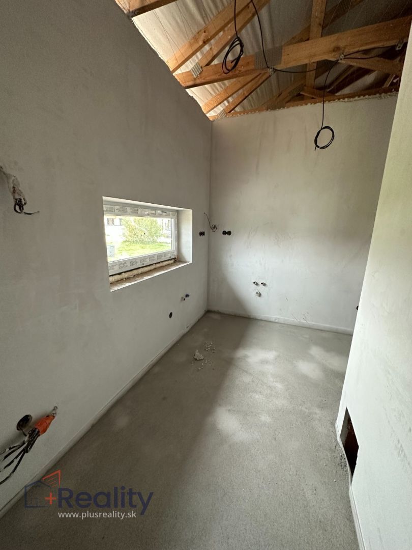 4-izbový rodinný dom v obci Veľké Blahovo