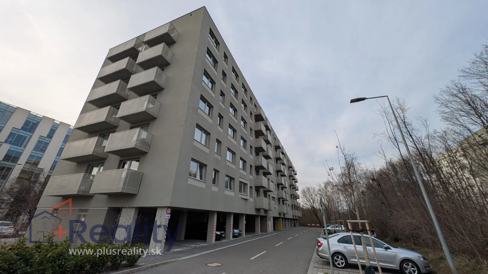 Kompletne zariadený 2,5 izbový byt v projekte OVOCNÉ SADY, v mestskej časti Bratislava Ružinov na prenájom!