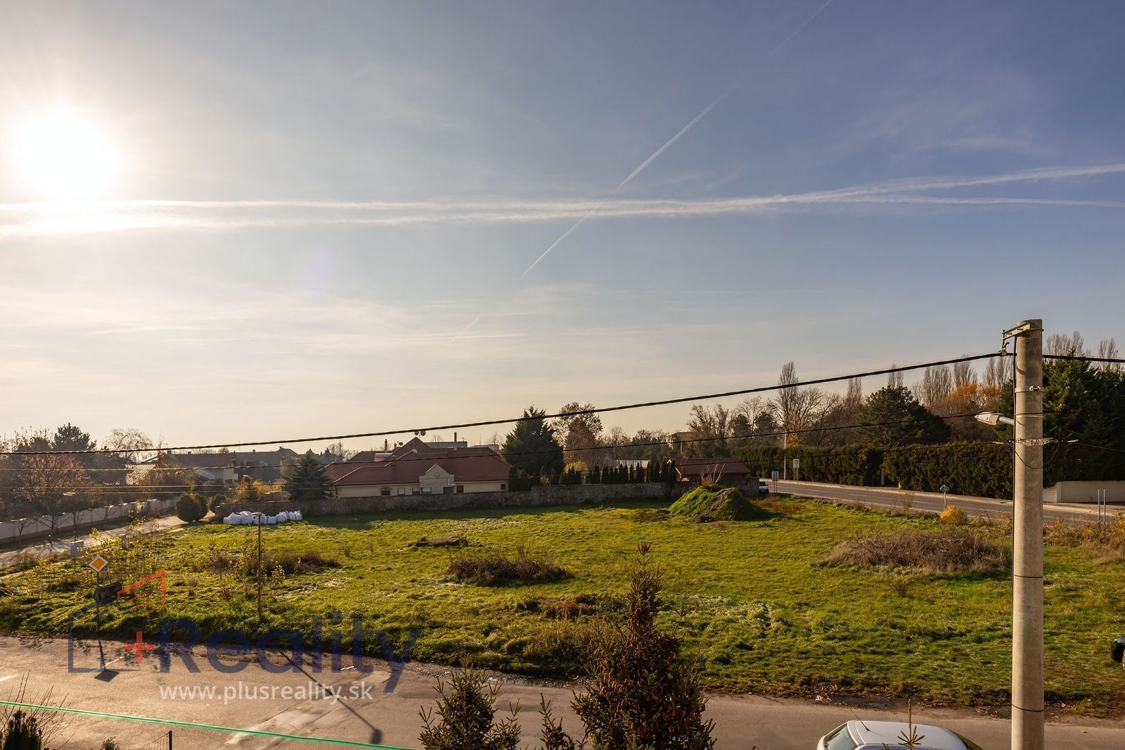 Trojizbový byt so záhradou a balkónom v meste Dunajská Streda na predaj!