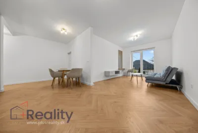 Dizajnérom zariadený dvojizbový byt v obci Padáň na predaj!