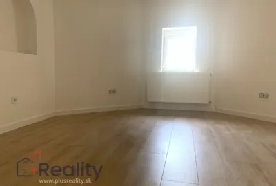 Dvojgeneračný  rodinný dom v Győr-Bácsa v Maďarsku na predaj!