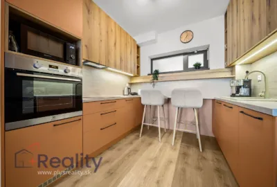 Dvojizbový apartmán s terasou na Gabčíkovskej ceste, v meste Dunajská Streda na predaj!
