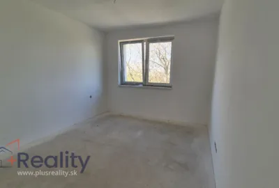 Dvojpodlažný rodinný dom v rakúskom meste Hainburg an der Donau na predaj!