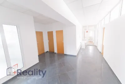 Kancelárske priestory v meste Dunajská Streda na predaj!