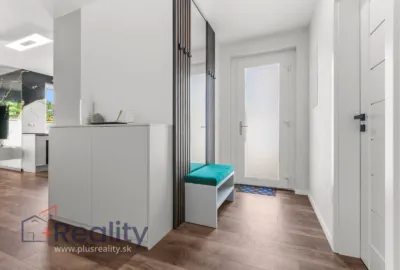 Luxusne zariadený rodinný dom v obci Kráľovičove Kračany na predaj!