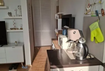 Moderný 2 izbový byt s balkónom v mestskej časti Bratislava Ružinov na Bajkalskej ulici na prenájom!