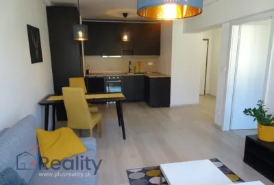 Moderný 2 izbový bytov mestskej časti Bratislava Ružinov na Páričkovej ulici na prenájom!