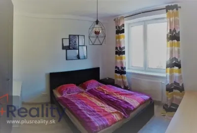 Moderný 2 izbový bytov mestskej časti Bratislava Ružinov na Páričkovej ulici na prenájom!