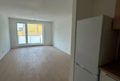 Nový, priestranný 2 izbový byt v komplexe NOEMIS Stupava na Cementárenskej ulici na prenájom!