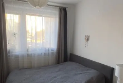 Pekný 3 izbový byt v mestskej časti Bratislava Petržalka na Beňadickej ulici na prenájom!
