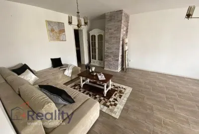 Priestranný 2 izbový byt v mestskej časti Bratislava Staré Mesto na Židovskej ulici na prenájom!