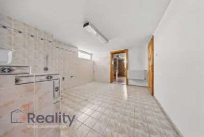 Priestranný rodinný dom v centre mesta Dunajská Streda na predaj!