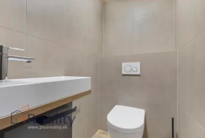 Rodinná vila / chata v rekreačnej oblasti Modra Piesok na predaj!