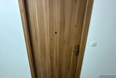 Štýlový 2 izbový byt s balkónom v lokalite Dunajská Streda na Sládkovičovej ulici na prenájom!