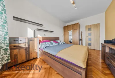Trojizbový byt so záhradou a balkónom v meste Dunajská Streda na predaj!