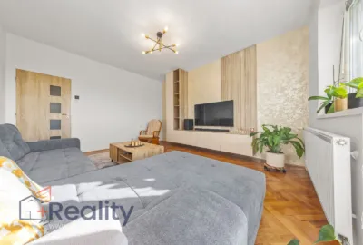 Trojizbový byt so záhradou a balkónom v meste Dunajská Streda na predaj!