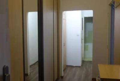 Zariadený 2 izbový byt s balkónom v mestskej časti Bratislava Ružinov na Haburskej ulici  na prenájom!