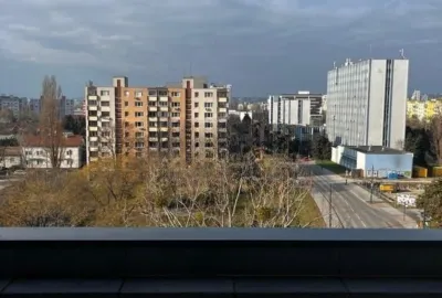 Zrekonštruovaný 2 izbový byt s balkónom v mestskej časti Bratislava Ružinov na Mierovej ulici na prenájom!