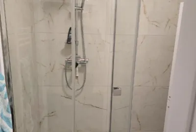 Zrekonštruovaný 3 izbový byt s balkónom v mestskej časti Bratislava Karlova Ves na Silvánskej ulici na prenájom!